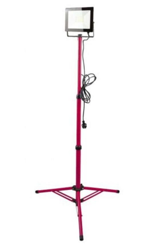 1 FOCO 50W 4000 LÚMENES 5m